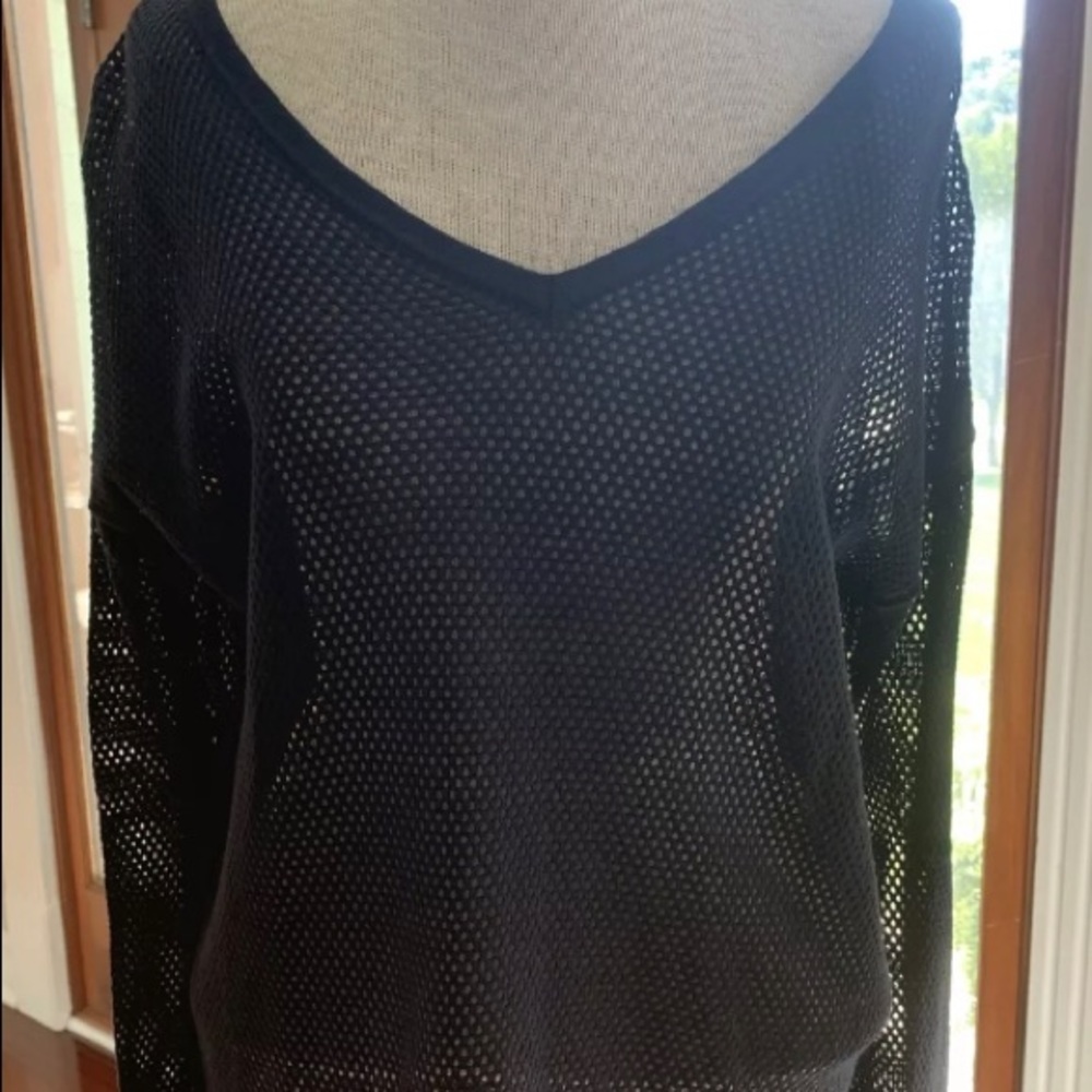 GAP Size Medium Navy Mesh Knit Sweater/Bathing Suite Cover